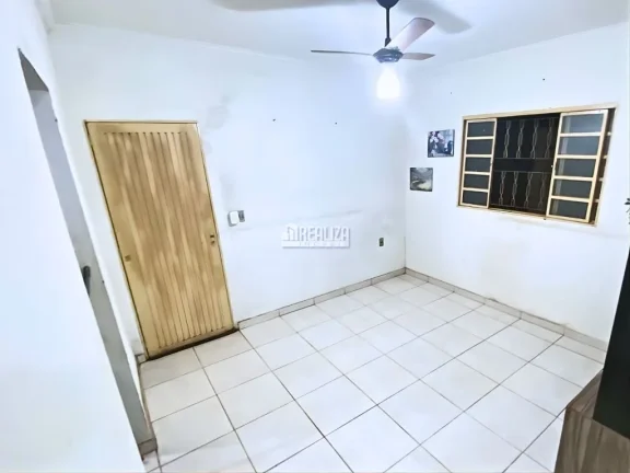 Imagem Casa à venda no Parque dos Buritis, Uberaba - Ótima oportunidade!