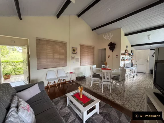 Imagem Linda Casa à venda em Mairiporã/SP - Condomínio Jardim 5 Lagos!