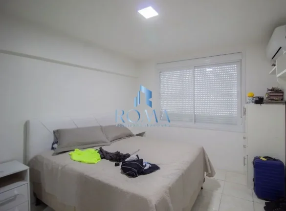 Imagem Duplex 4 dormitórios à venda Centro Santa Maria/RS