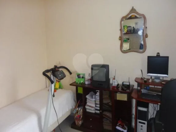 Imagem Casa à venda com 3 quartos, sendo 1 suíte, em Butantã, São Paulo - SP