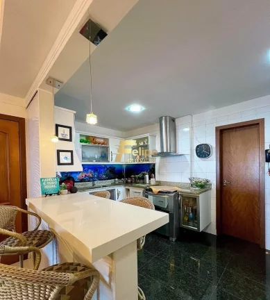 Imagem Oportunidade única de adquirir um espetacular apartamento de alto padrão com 4 quartos em Praia da Costa.