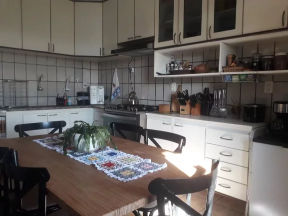 Imagem Casa à venda em Salvador, Itapuã, com 4 quartos, 367.47m2