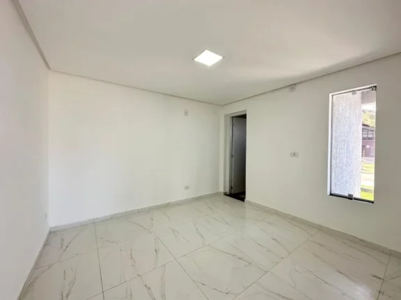 Imagem Sobrado 3 Dormitórios - Bairro Zona Norte