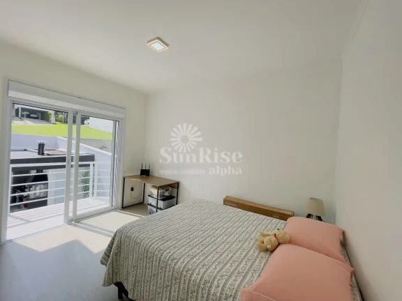 Imagem Casa a venda com 3 quartos e 4 vagas 300 m² Alphaville R$2.500.000 - Valville 1 - Santana de Parnaíba/SP