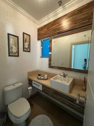 Imagem Casa alto padrão com edícula nos fundos 4 dormitórios sendo 2 suítes 4 vagas no Fiuza Lima em Itajaí