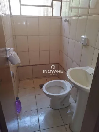 Imagem Casa com 3 dormitórios à venda, 200 m² por R$ 650.000,00 - Alto da Boa Vista - Itumbiara/GO
