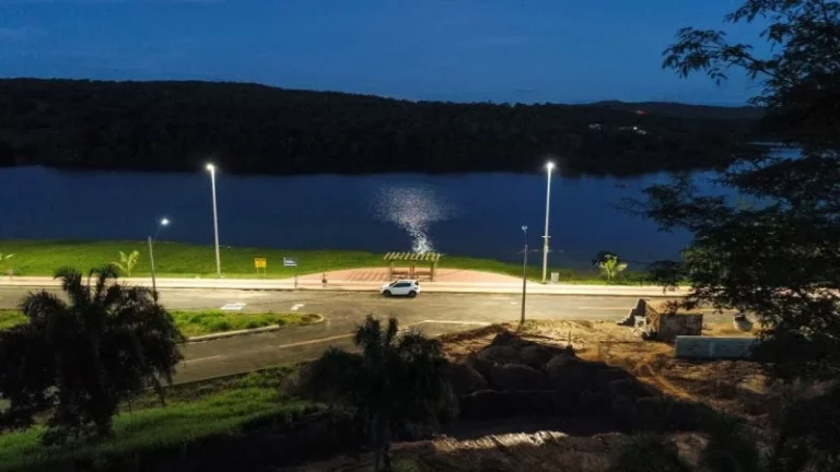 Imagem Sítio a Venda no bairro 5 Km do Centro - Caldas Novas, GO