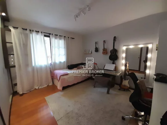 Imagem Casa à venda, 350 m² por R$ 750.000,00 - Araras - Teresópolis/RJ