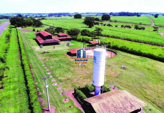 Imagem Terreno à venda com 870m² de Frente para o Rio  Mendonça/SP