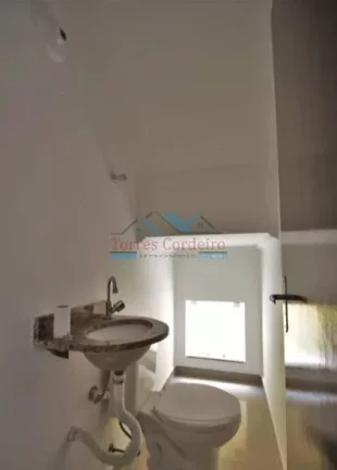 Imagem Sobrado com 3 dorm. (3 suítes) + 2 vagas - Jd. Monte Kemel