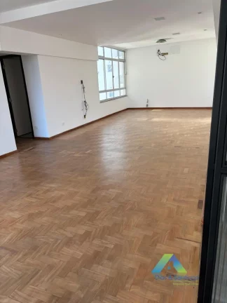 Imagem Apartamento com 3 dormitórios e 4 banheiros no Jardim América/SP!