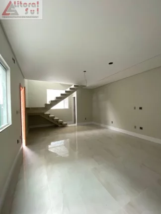 Imagem SOBRADO NOVO 03 SUITES COM PISCINA CHURRASQUEIRA NA TUPI PRAIA GRANDE SP