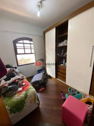 Imagem Casa à venda 2 Quartos, 1 Suite, 6 Vagas, 221M², Osvaldo Cruz, São Caetano do Sul - SP