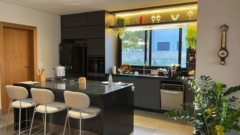 Imagem Casa com 4 dormitórios à venda, 340 m² por R$ 3.800.000,00 - Condomínio Vitória Golf - Lagoa Santa/MG
