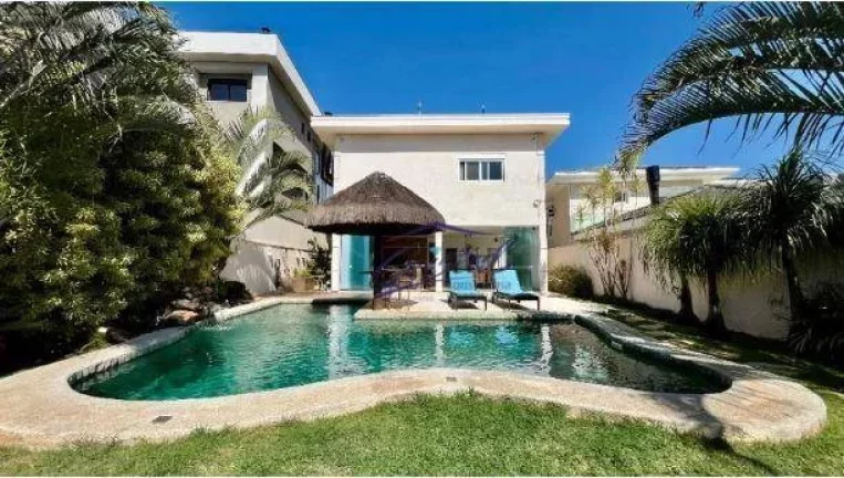 Imagem Casa com 4 quartos (2 suítes) à venda, 381 m² por R$ 3.350.000 - Granja Viana - Jardim do Golf I - Jandira/SP