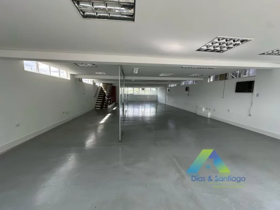 Imagem Prédio Comercial com 5 andares em Vila das Mercês, São Paulo/SP