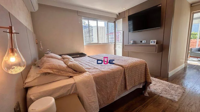 Imagem Apartamento com 3 dormitórios à venda, 185 m² por R$ 2.600.000,00 - Gonzaga - Santos/SP
