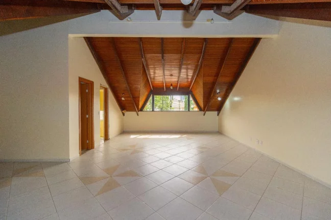 Imagem Casa bairro Campo Comprido 260 mts