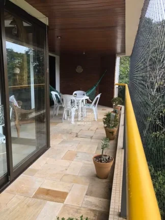 Imagem Apartamento à venda no Guarujá na Praia da Enseada.