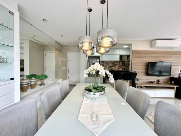 Foto do imóvel: Apartamento Padrão