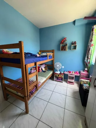 Imagem Apartamento com 2 dormitórios e 1 vaga de garagem no bairro Paranaguamirim em Joinville/SC