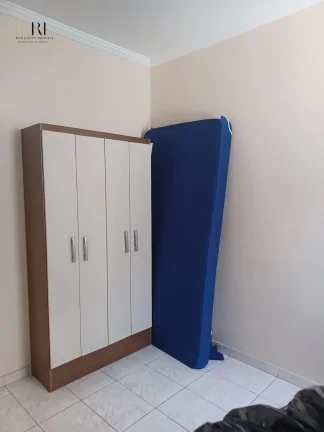 Imagem Casa com 2 quartos, 126m2, à venda