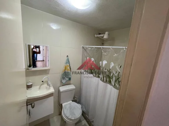 Imagem Apartamento com 2 dormitórios à venda, 54 m² por R$ 140.000,00 - Porto Novo - São Gonçalo/RJ