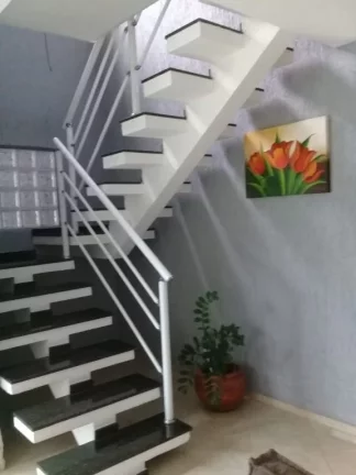 Imagem Sobrado com 3 dormitórios à venda, 173 m² por R$ 795.000,00 - Cidade Boa Vista - Suzano/SP
