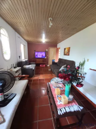 Imagem "Descubra o encanto da vida rural em Santa Maria! Casa com 2 dormitórios, piscin