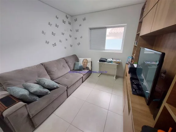 Imagem Aluga-se ou Vende-se Linda Casa 3 Suítes/1 Master no Cond. Vila Verde