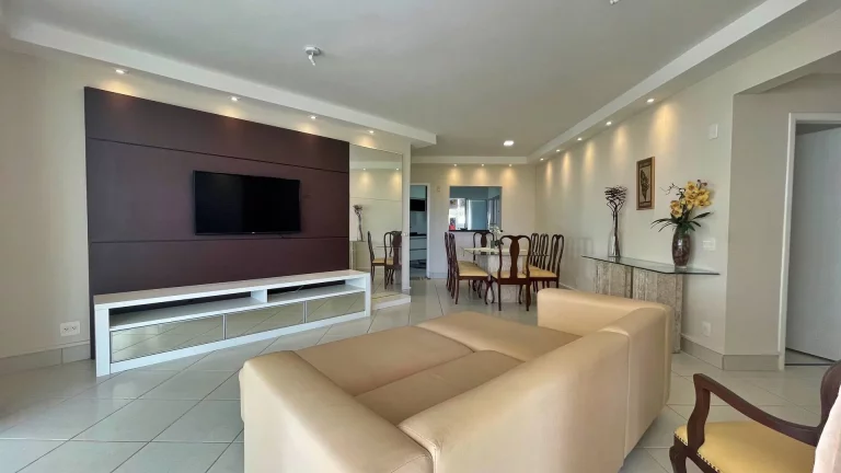 Imagem Apartamento com 4 dormitórios à venda, 178 m por R$ 6.600.000,00 - Riviera