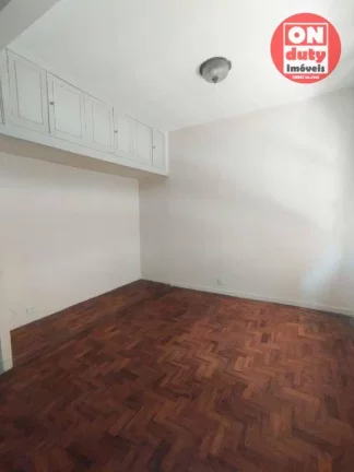 Imagem Sobrado com 2 quartos por R$ 1.500.000 no Embaré em Santos
