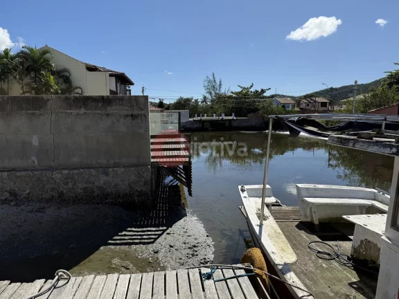 Imagem Casa independente, 4 quartos, deck navegável, Ogiva - Cabo Frio