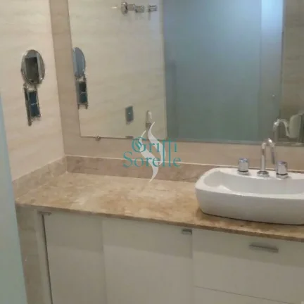 Imagem Apartamento à Venda em Moema - São Paulo/SP.