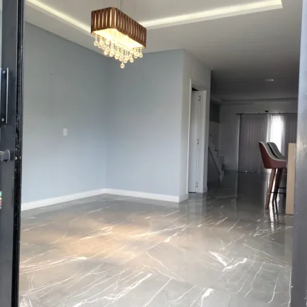 Imagem Sobrado alto padrão no Rio Pequeno, 3 quartos com piscina.