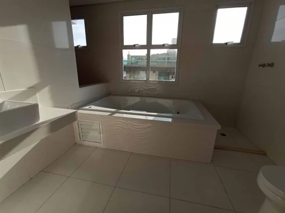 Imagem APARTAMENTO COM 250.39 m² - FORTE - PRAIA GRANDE SP