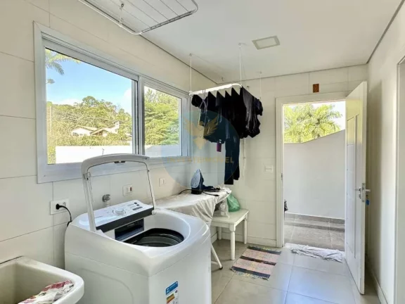 Imagem Casa 4 Suítes, sendo 1 térrea em terreno 1.001m2