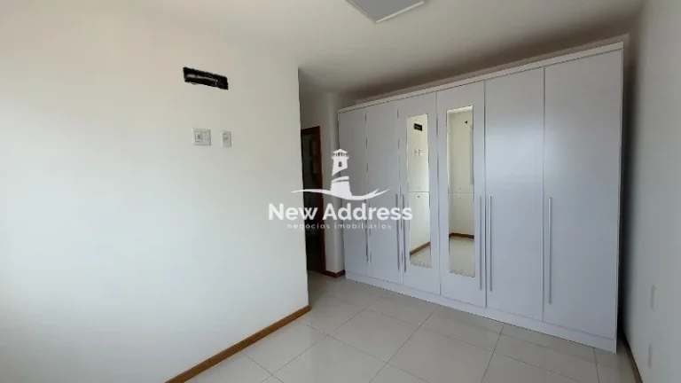 Imagem apartamento com 3 quartos, 1 suíte, 1 sala, 2 banheiros, 2 vagas, vista mar