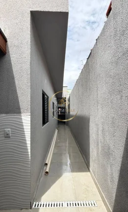 Imagem Casa Nova,3 dormitórios ( 1 suíte), 2 vagas, área gourmet