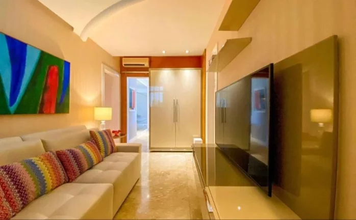 Imagem Maravilhoso Apartamento na Praia do Canto!!