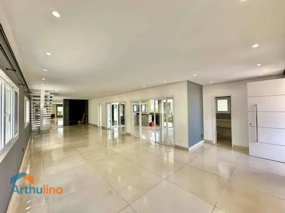 Imagem Casa 358 m² com 4 dormitórios, 2 suites-- venda por R$ 2.800.000 ou aluguel por R$ 17.999/mês - Fazendinha - Carapicuíba/SP