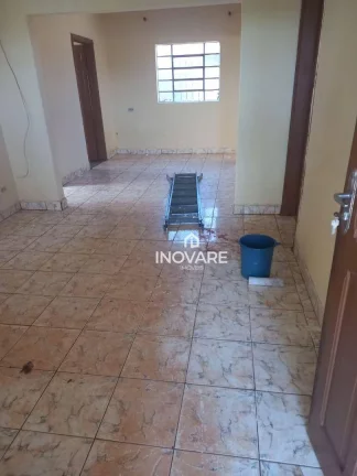 Imagem Casa com 3 dormitórios à venda por R$ 200.000,00 - Setor Central - Itumbiara/GO