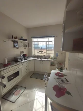 Imagem Casa à venda no bairro Jardim Esplanada - Guaratinguetá/SP