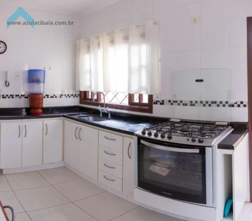 Imagem Casa para Venda em Atibaia, Jardim Dos Pinheiros, 3 dormitórios, 1 suíte, 3 banheiros, 2 vagas