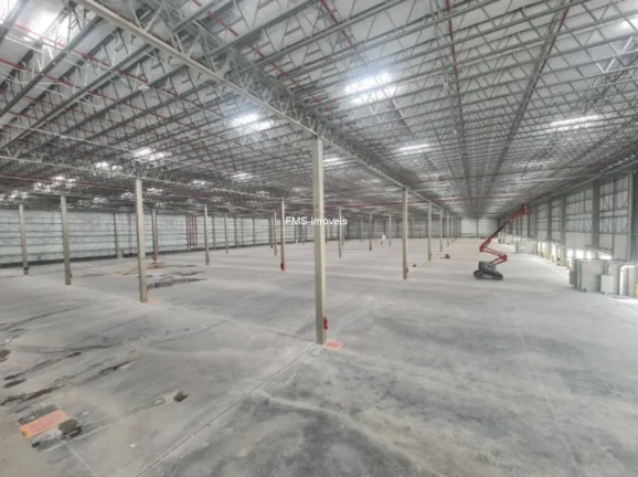 Imagem Galpão Com 2.493 m² em Santana de Parnaíba-SP,
