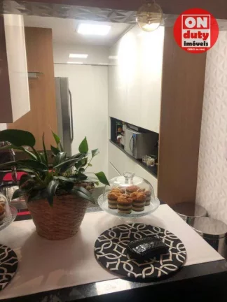Imagem Apartamento com 2 dormitórios à venda, 67 m² por R$ 550.000,00 - Itararé - São Vicente/SP