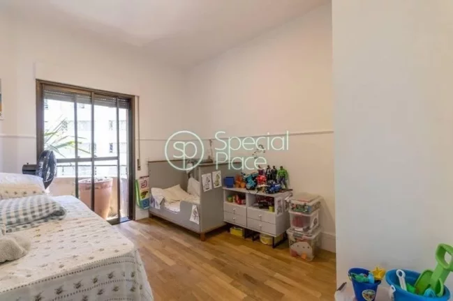 Imagem 121 metros 2 dormitórios 2 suítes 4 banheiros 2 vagas Ótimo apartamento em Moema Pássaros, próx...