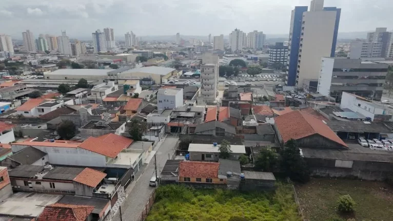 Imagem Terreno à venda, 640 m² por R$ 1.100.000,00 - Vila Adelina - Suzano/SP