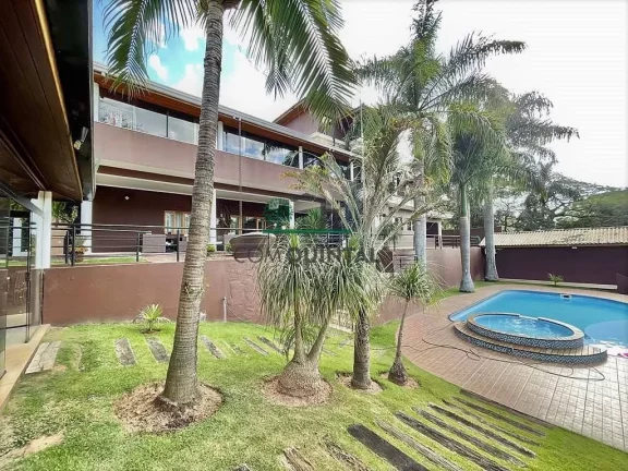 Casa com 5 Quartos à Venda, 1 m² em Fazendinha - Carapicuíba