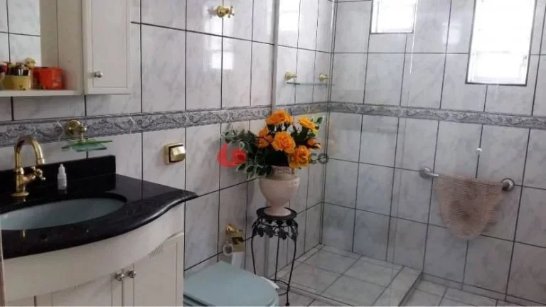 Imagem Sobrado à venda 3 Quartos, 2 Vagas, 150M², Cerâmica, São Caetano do Sul - SP